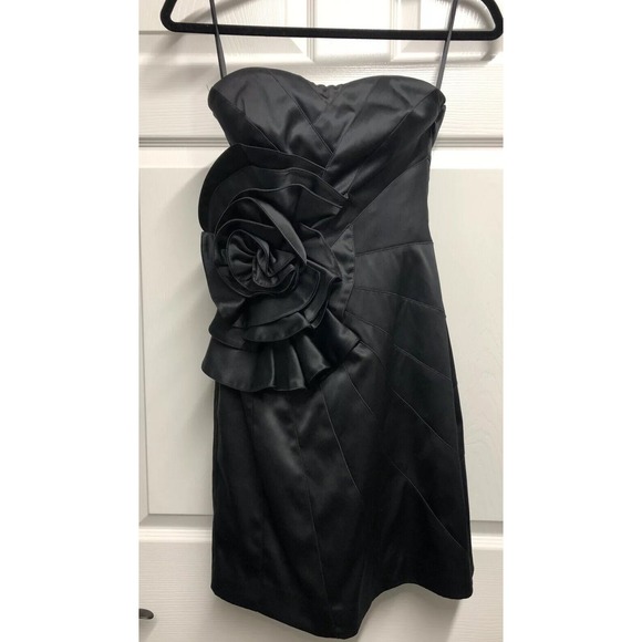 White House Black Market Dresses & Skirts - White House Black Market Black Strapless Cocktail Dress Evening Dress Sz 00 A9